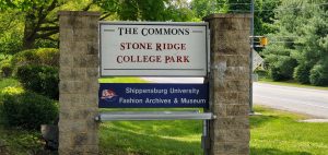 stone ridge commons sign